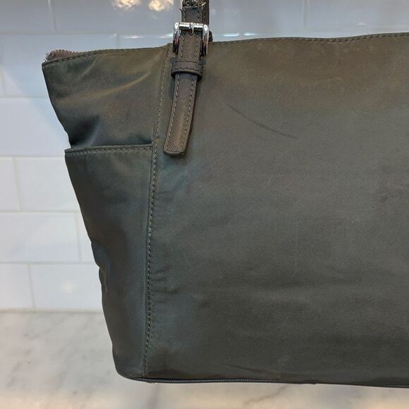 Michael Kors Bag Purse Handbag Pocketbook Nylon Designer Tote Bag - Picture 4 of 16